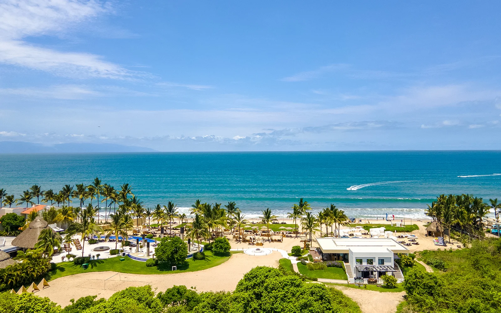 An All-Inclusive resort with Italo-Mexican inspiration