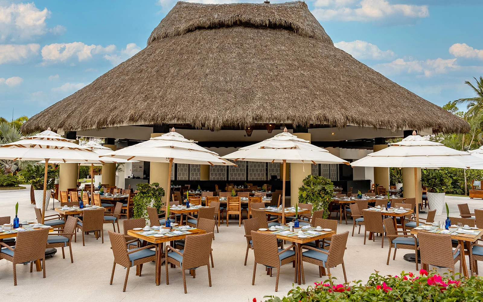 An All-Inclusive resort with Italo-Mexican inspiration