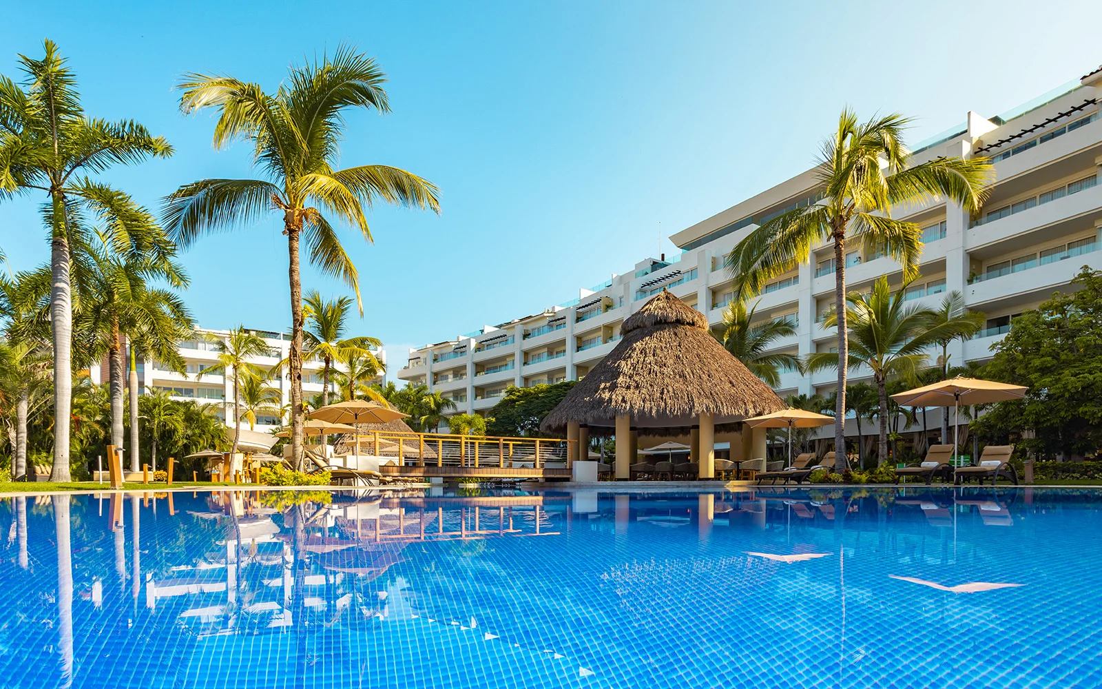 An All-Inclusive resort with Italo-Mexican inspiration