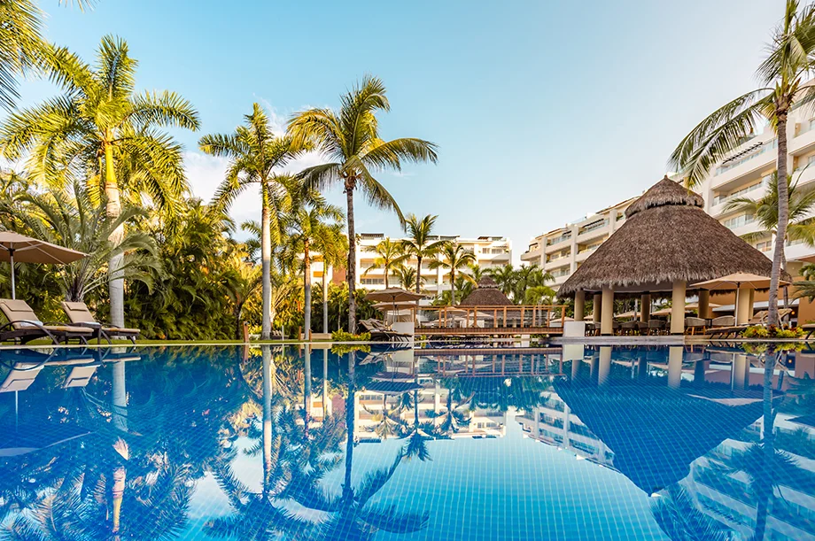 Main Pool Marival Distinct