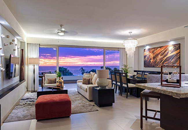 Four-Bedroom Luxury Ocean View